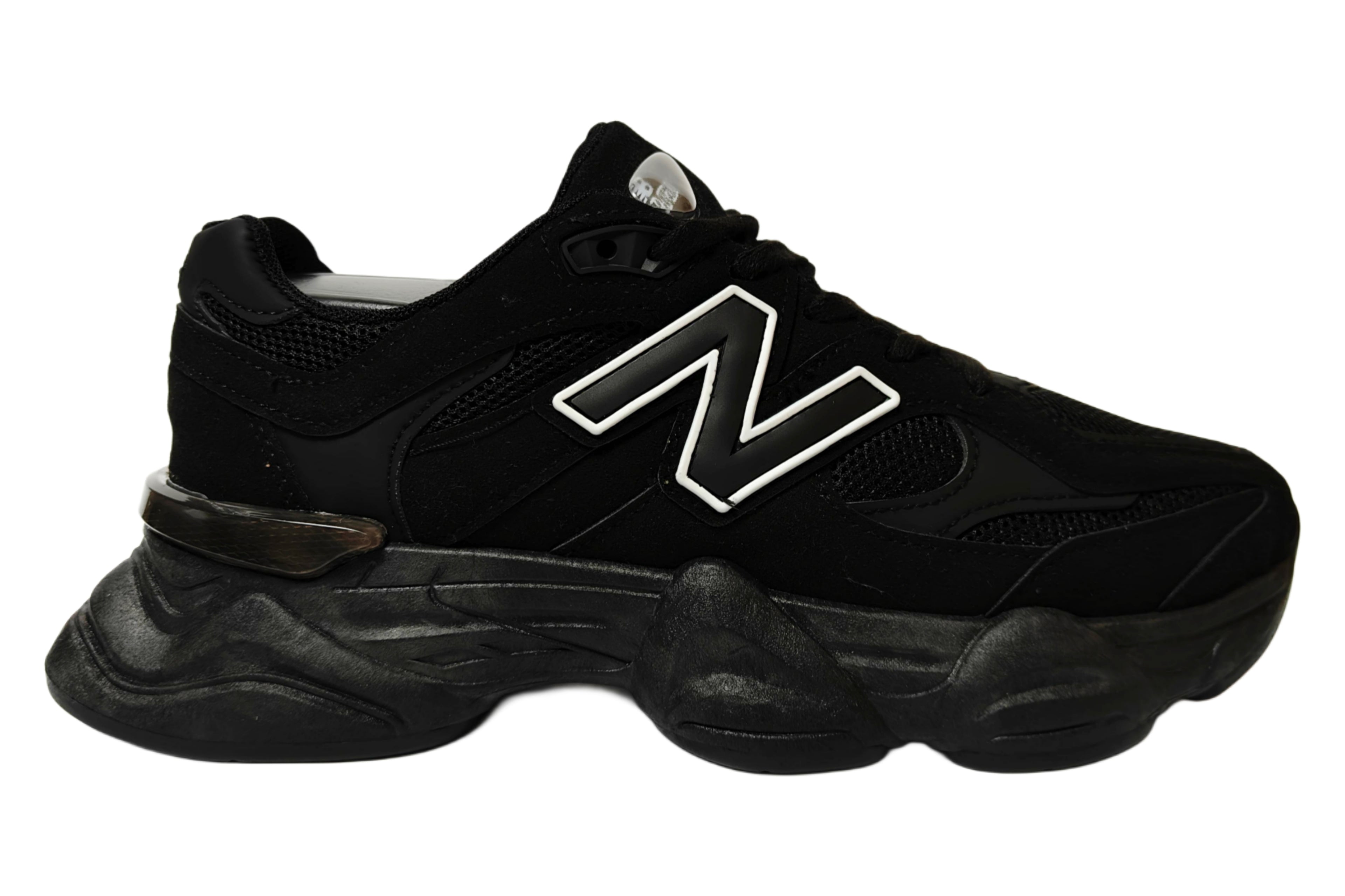 NEW BALANCE ®️